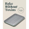 Caraway Non-Stick Ceramic Baking Sheet & Cooling Rack Bundle – Ceramic Coated – Non-Toxic, PTFE & PFOA Free – Large (18″x13″), Small (9”x13”), & Cooling Racks – Gray(Sage)